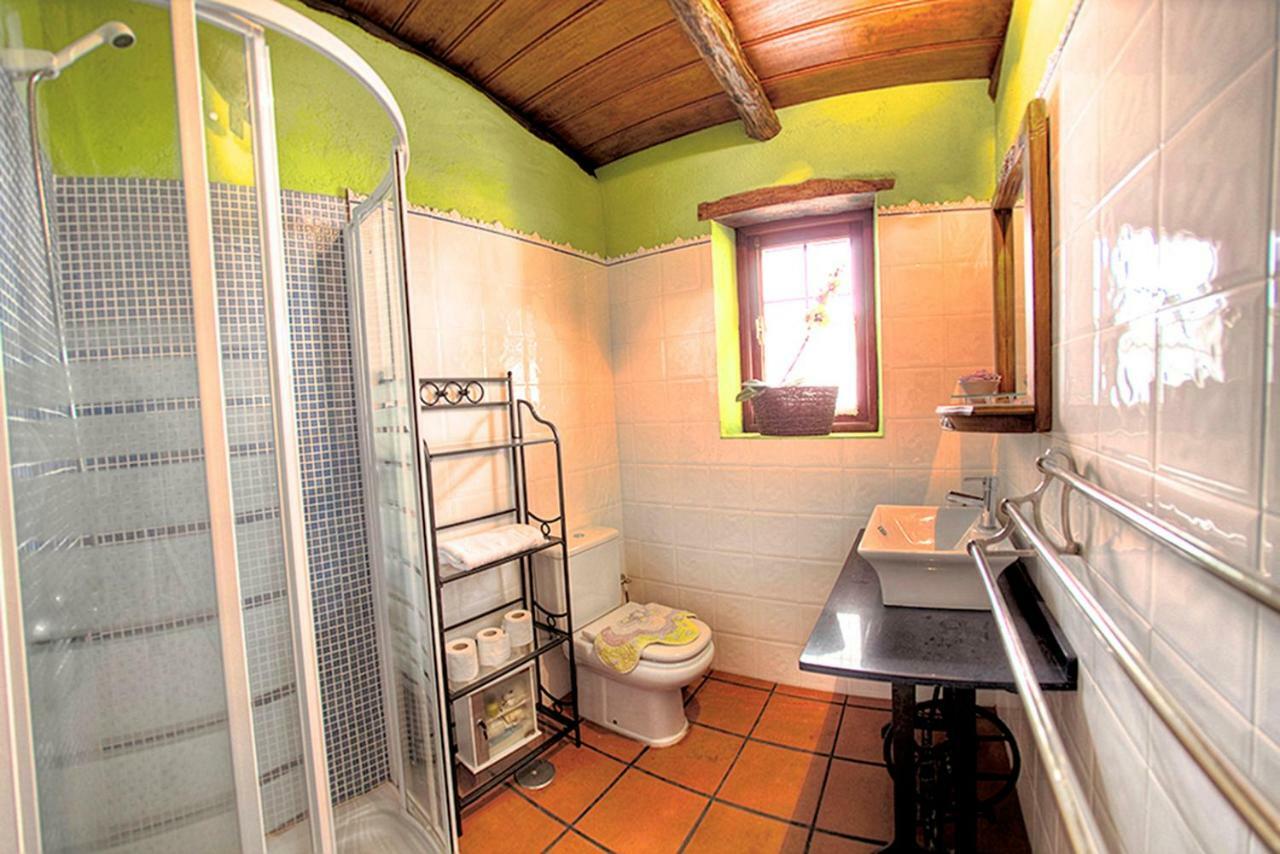 Hostal Geranios Rojos II Las Rosas  Exterior foto